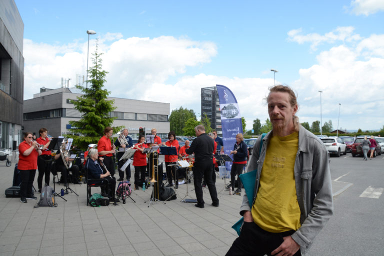 Read more about the article – Trivelig med korpsmusikk